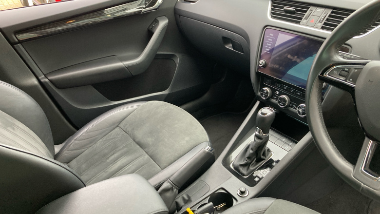 Skoda Octavia 2.0 TDI CR SE L 5dr DSG [7 speed] Diesel Estate